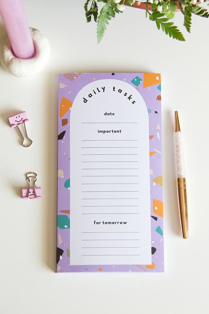Daily tasks Desk Planner